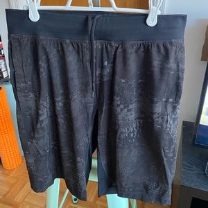 Lululemon THE shorts luxtreme liner 9” inseam